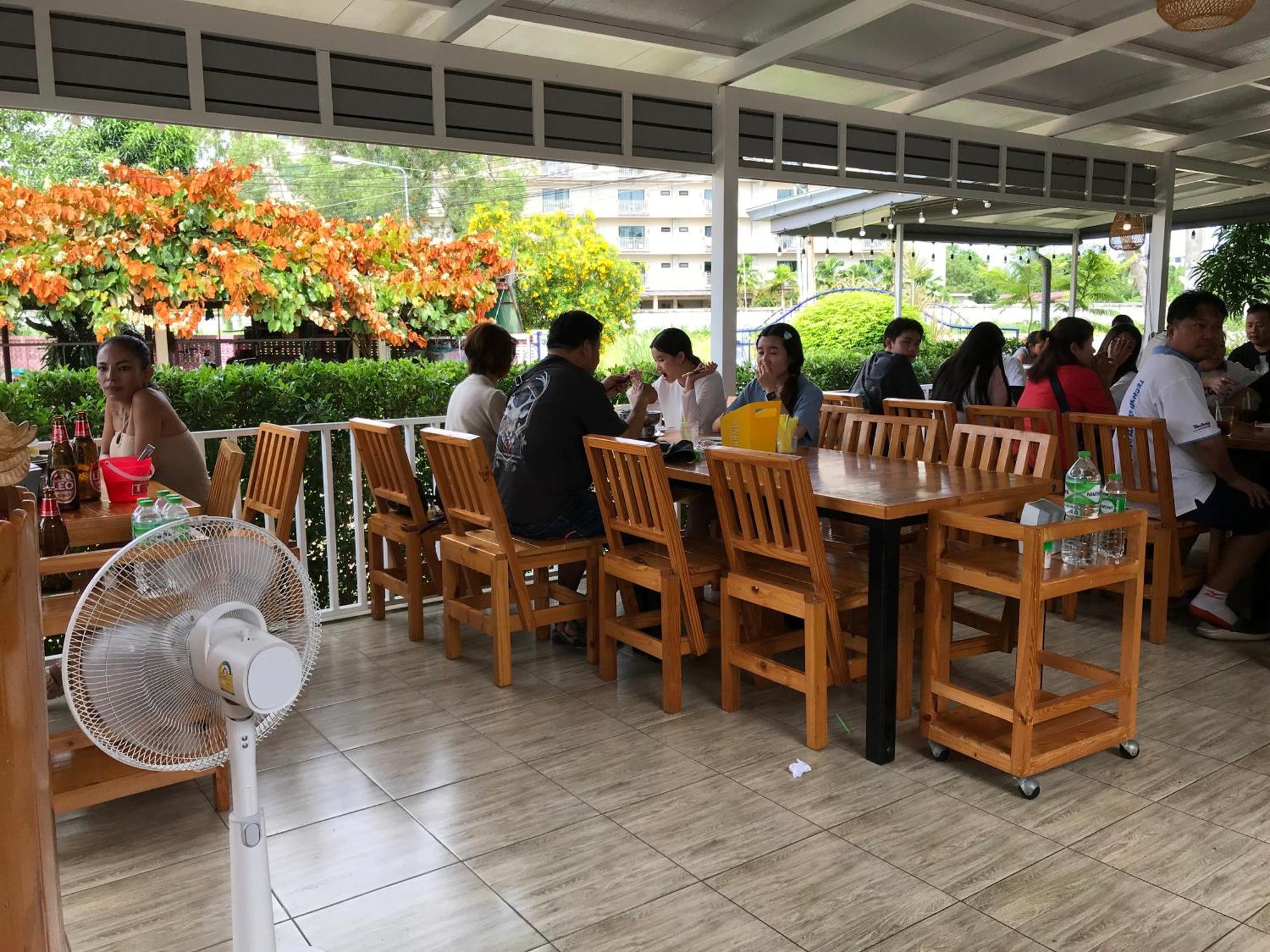 Grand Florida芭提雅带免费游泳池温泉和健身房和办公区水上花园公寓e208 Na Chom Thian Eksteriør billede